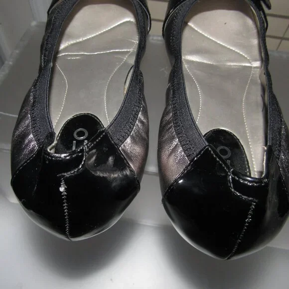 Liz & Co Cap-Toe Buckle Leather Ballet Flats Size 7.5M | Metallic Chic Feminine - Picture 6 of 8